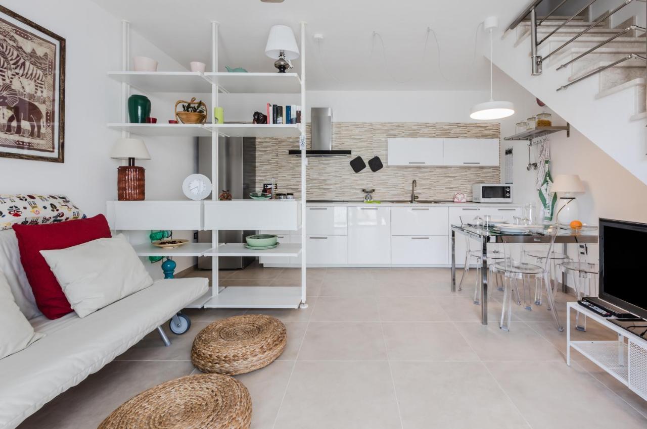 Pula Comfy Apartment W/ Private Parking Exterior photo