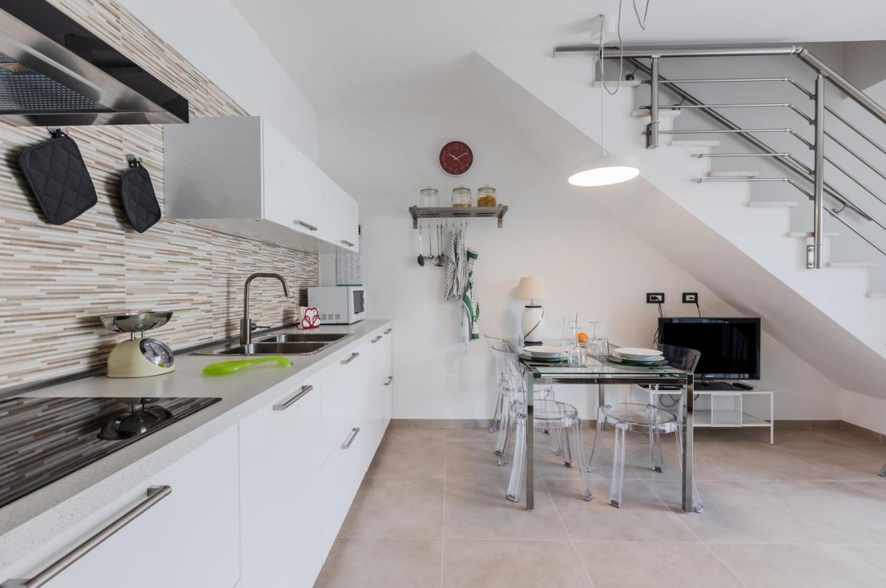 Pula Comfy Apartment W/ Private Parking Exterior photo